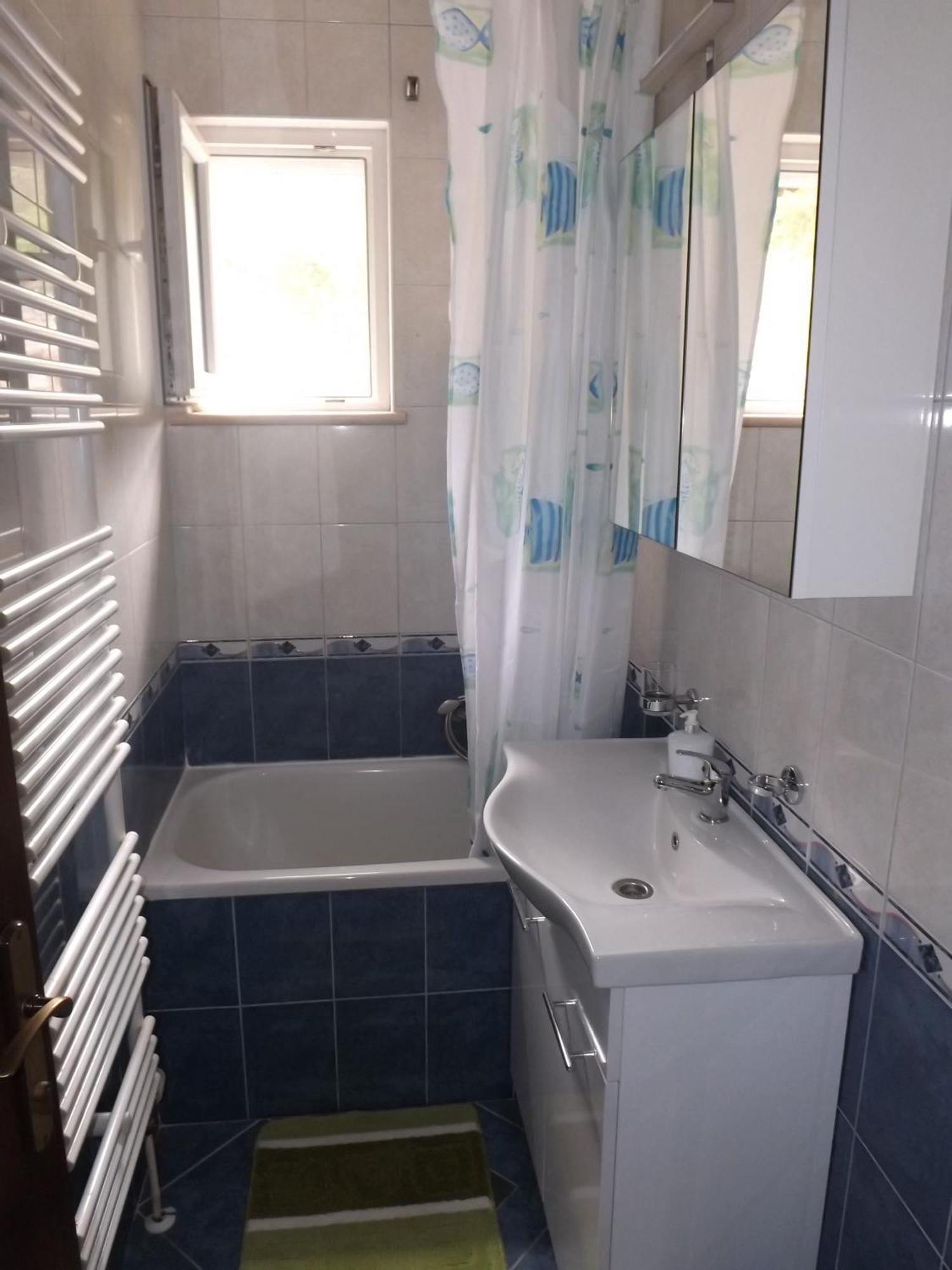 Apartament Karmela *